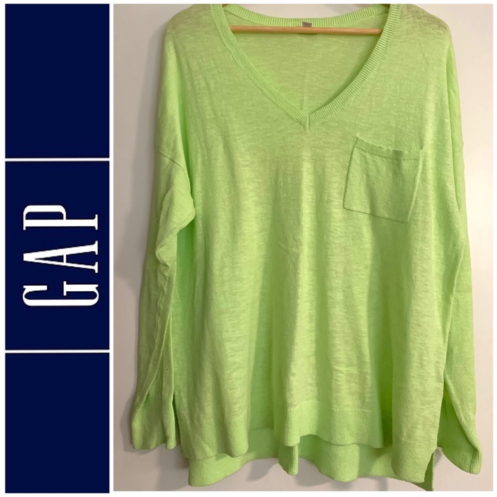 GAP lightweight tunic sweater size L, like new condition